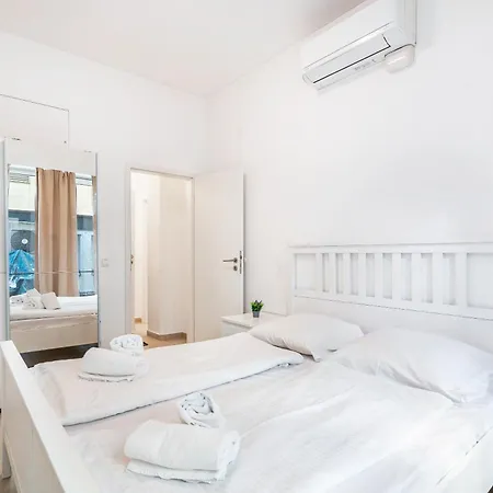 Aldars 9 Apartment