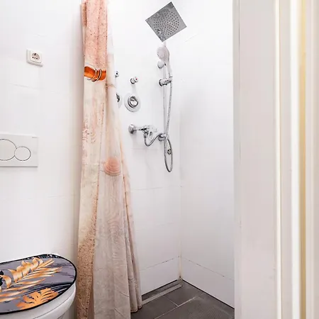 아파트호텔 Aldars 9 *