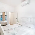 Aldars 9 Apartahotel
